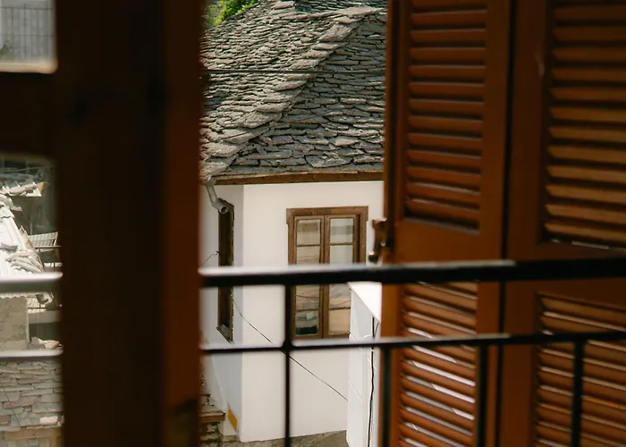 Petrichor 3* Gjirokastër