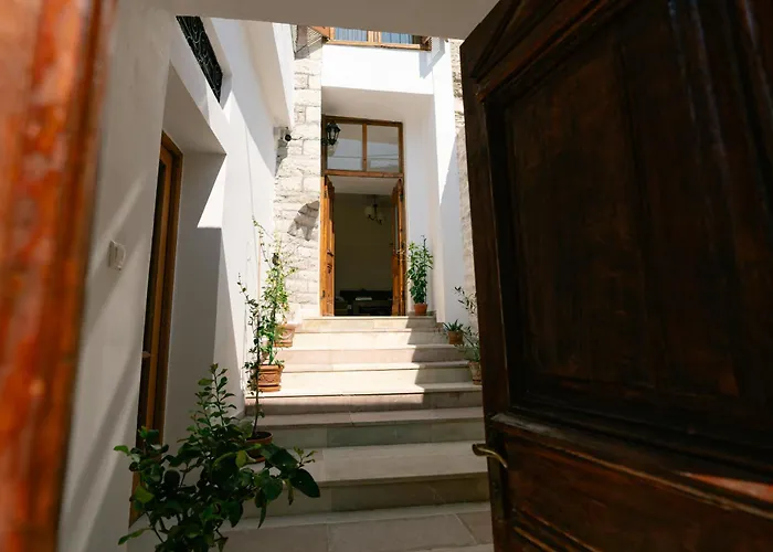 Petrichor Gjirokastër